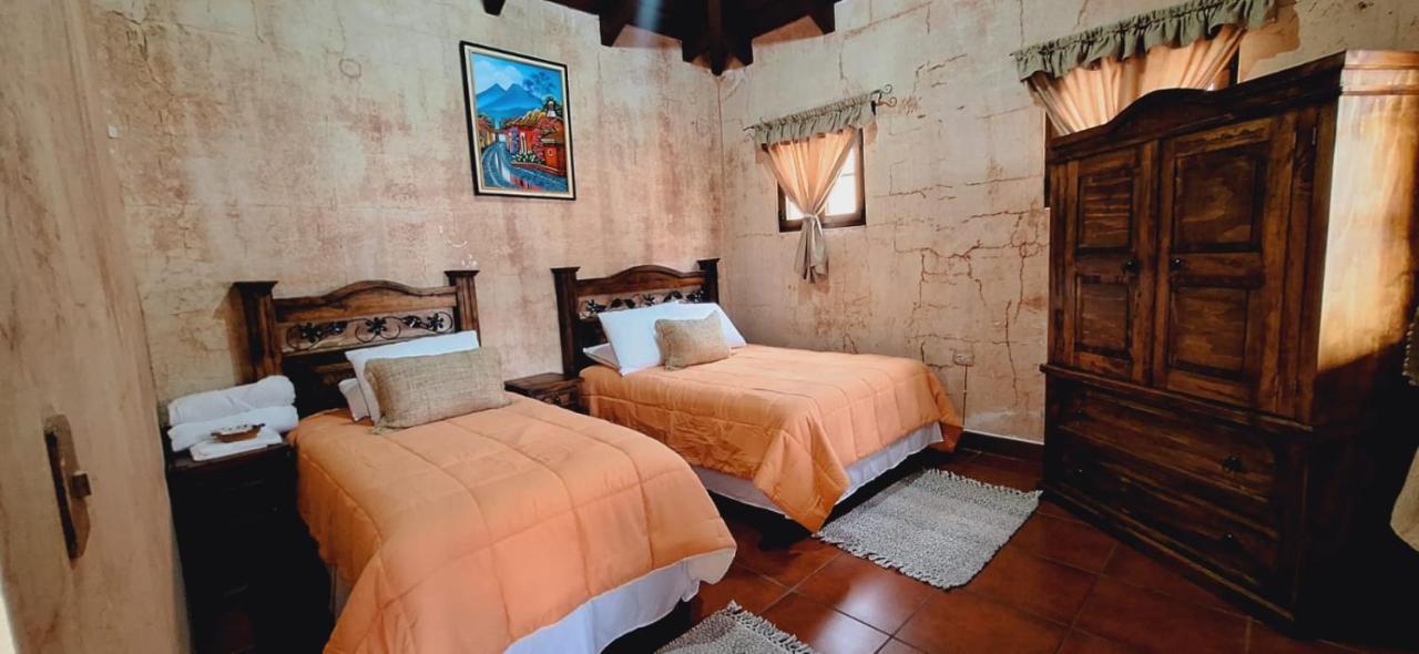 Hotel Boutique Casa Del Angel Antigua Extérieur photo